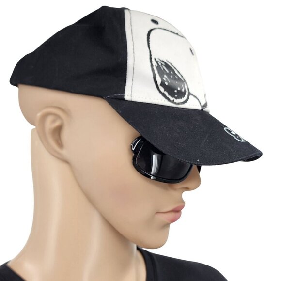 Peanuts Snoopy Cedar Fair Snapback Hat Built in Sunglasses - Picture 2 of 7